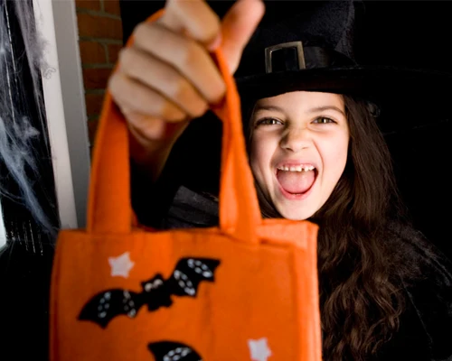 Halloween-bag-trick-or-treat